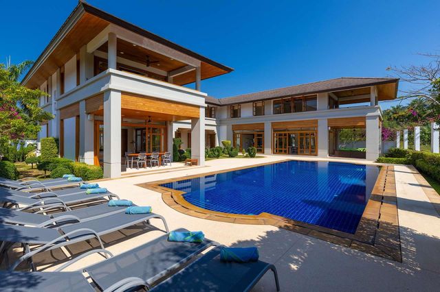 WhatsApp Image 2025-10-20 at 11.45.30_d35985cc_0.jpg